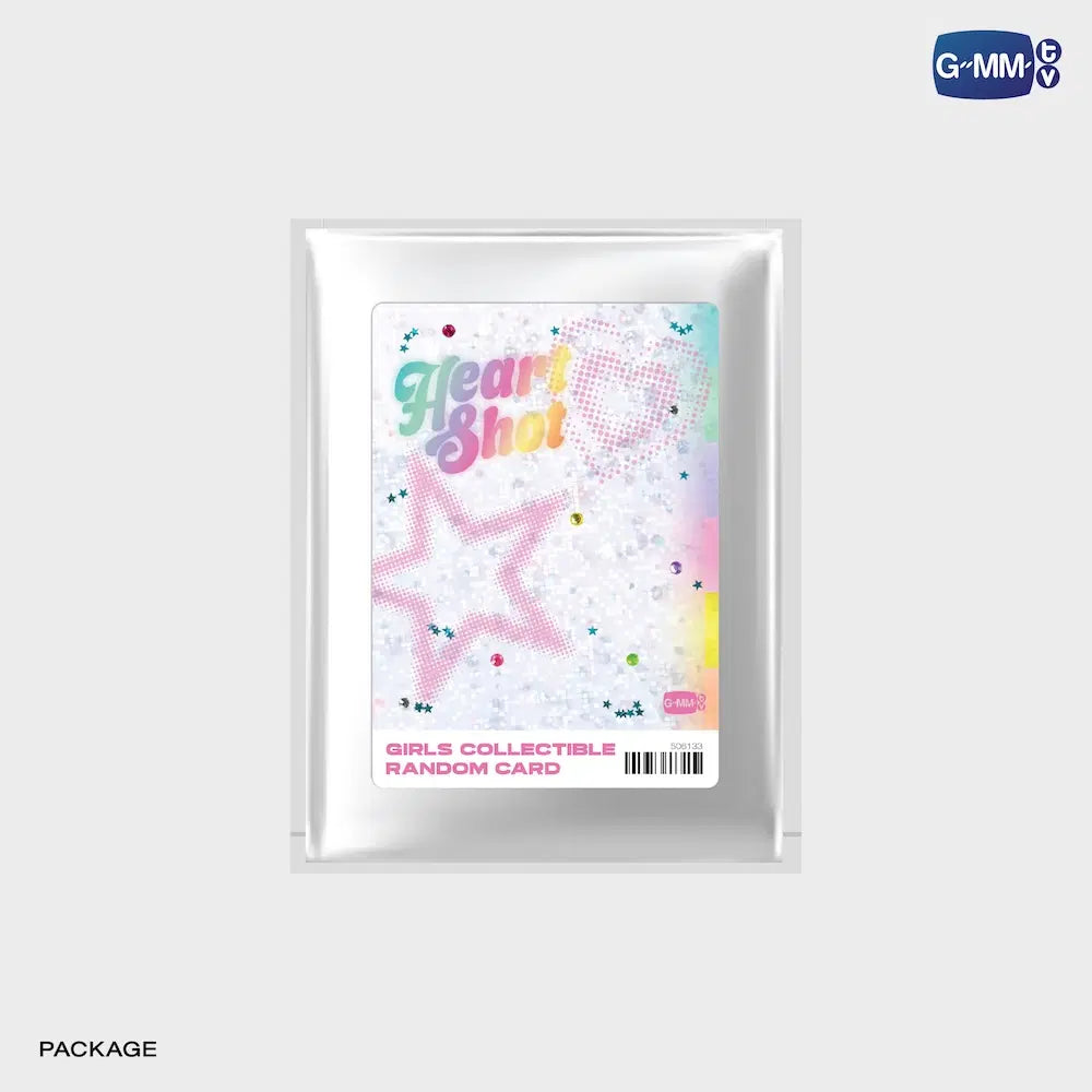 NGY26-201 GIRLS SELFIE HEART SHOT COLLECTIBLE RANDOM CARD