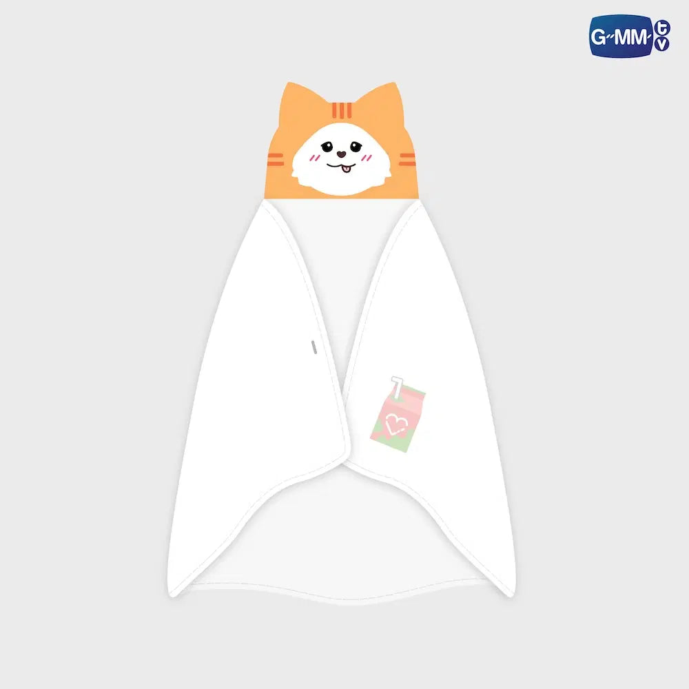 MUVMUV FANDOM CHARACTER HOODIE BLANKET