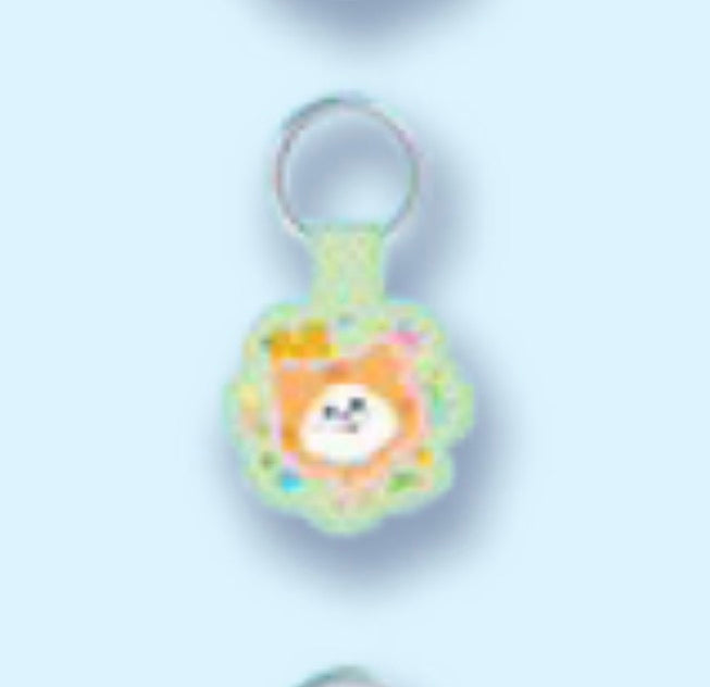 MUVMUV GMMTV FANDOM CHARACTER MAGNETIC UTILITY CLIP KEYCHAIN