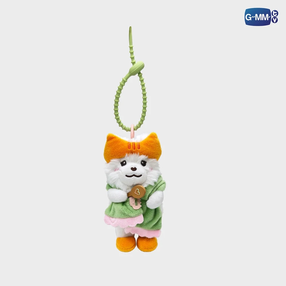 Muvmuv Velvet Dreams DOLL KEYCHAIN | BLUSH BLOSSOM FAN FEST 2026 : MIDNIGHT BLOOM